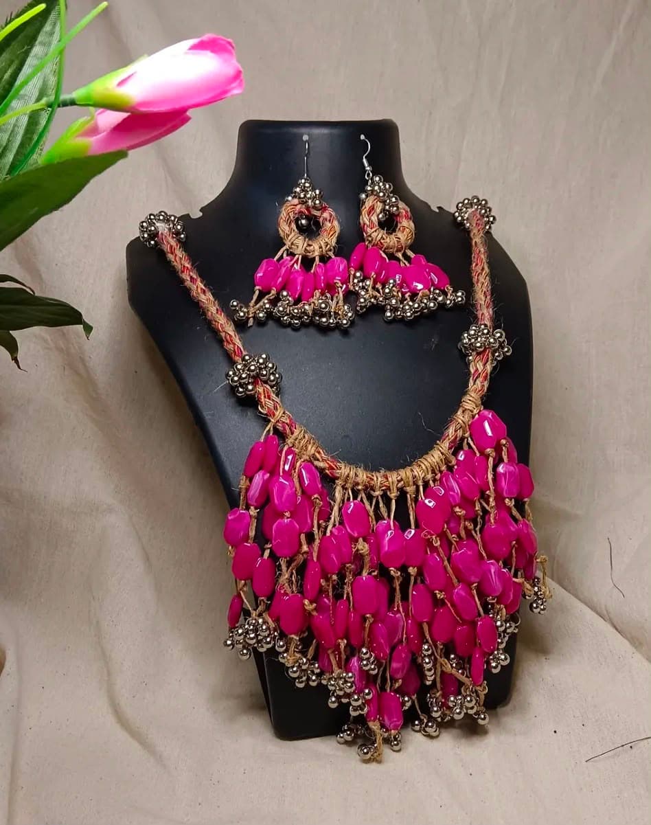 Pink cascade Jute Necklace