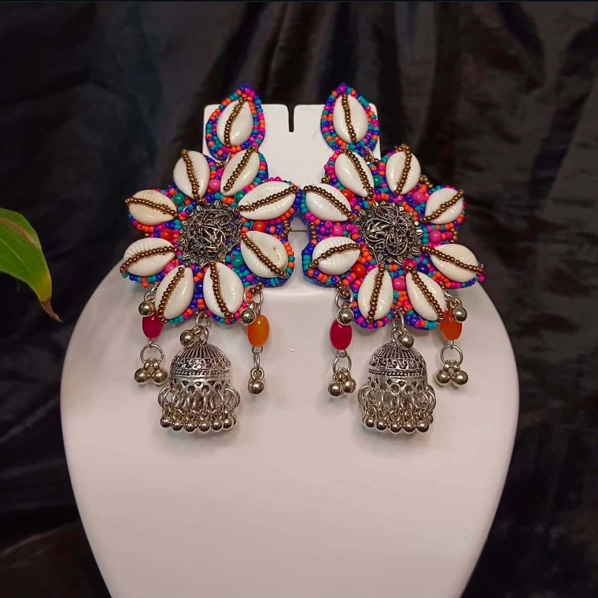 Pearls earrings